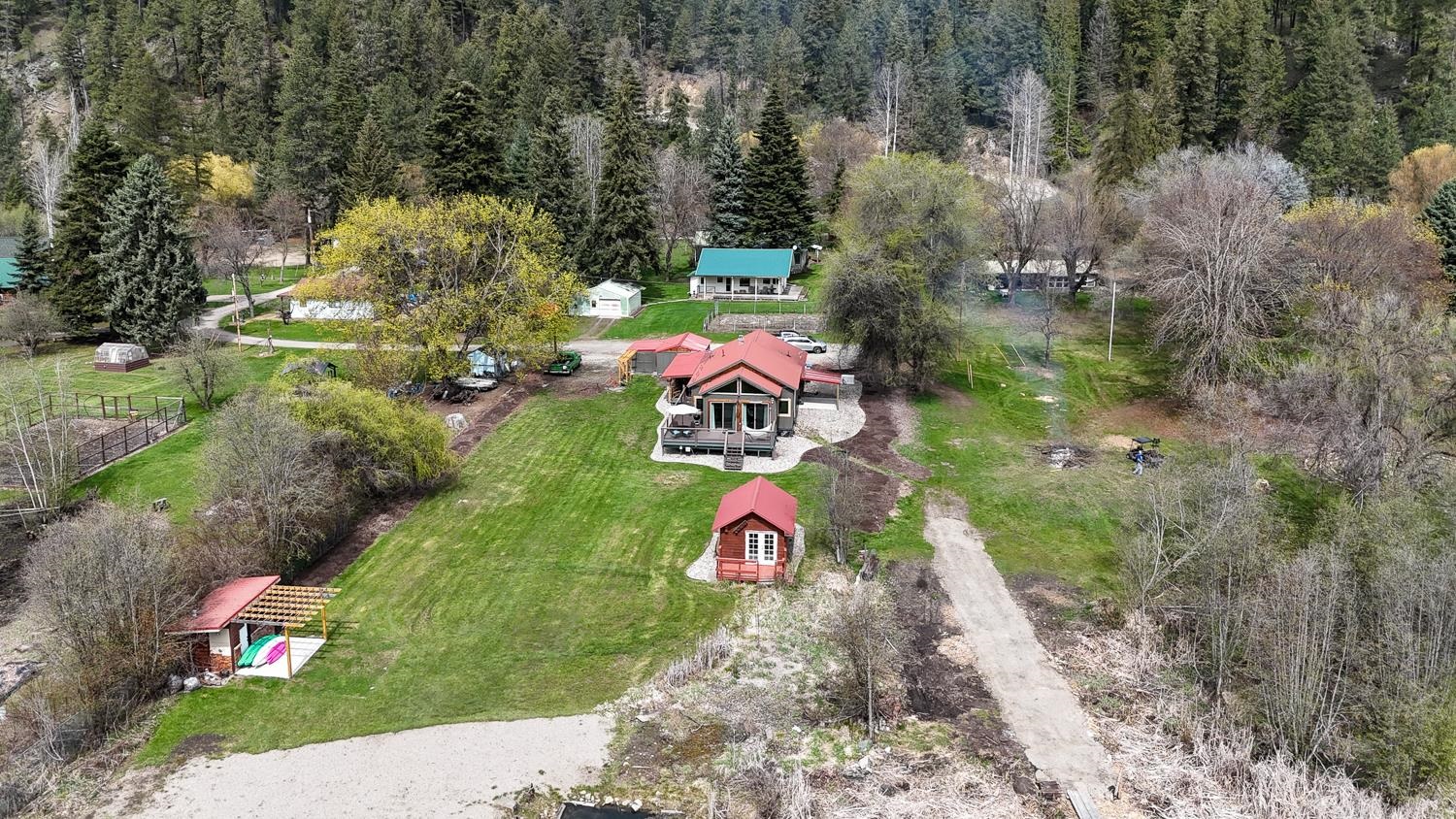 13 Terry Road Elk, WA 99009 - Photo 34 of 41