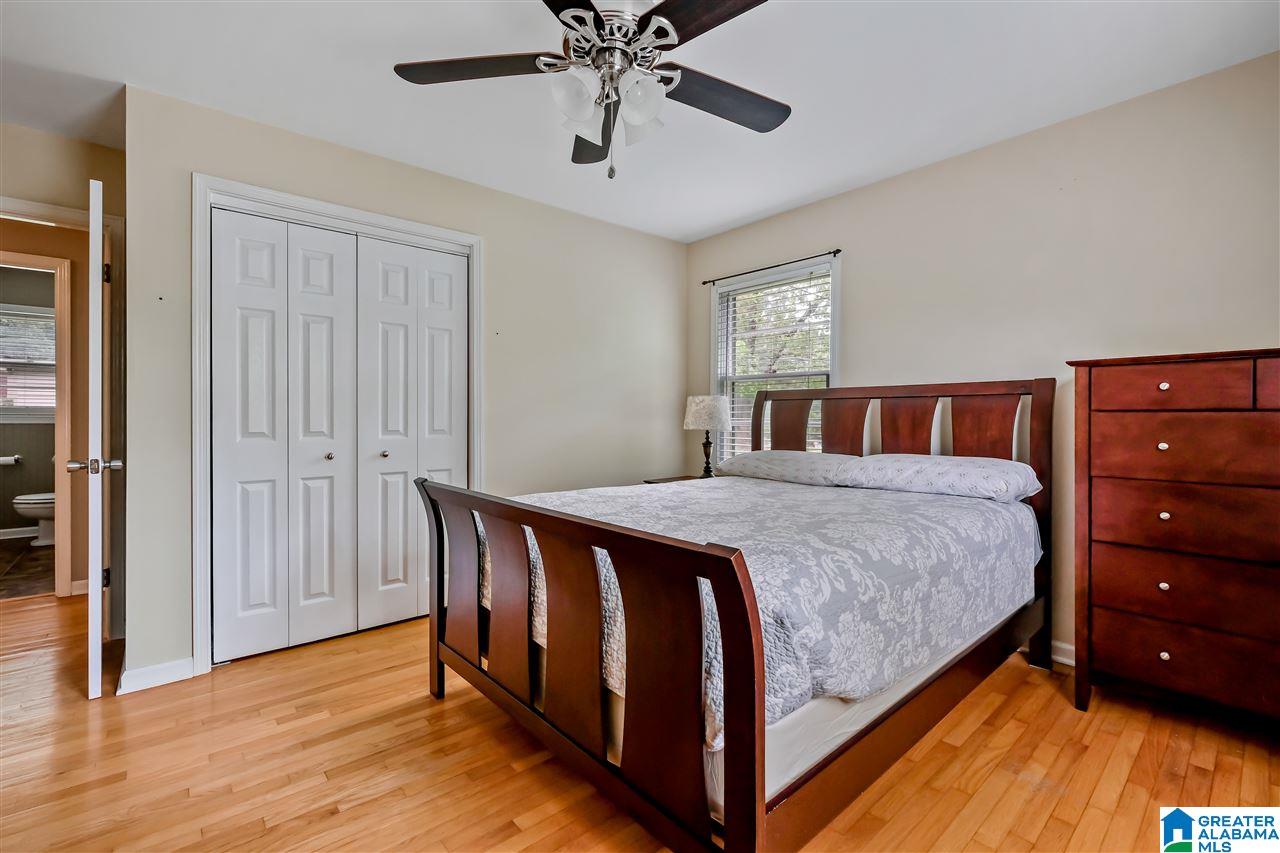 825 Martinwood Road Birmingham, AL 35235 - Photo 12 of 19