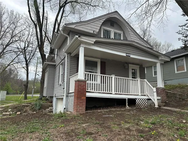 $120,000 | 8841 East Winner Road, Independence, MO 64053