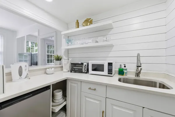 $454,999 | 235 Sunrise Avenue, Unit 2259, Palm Beach, FL 33480