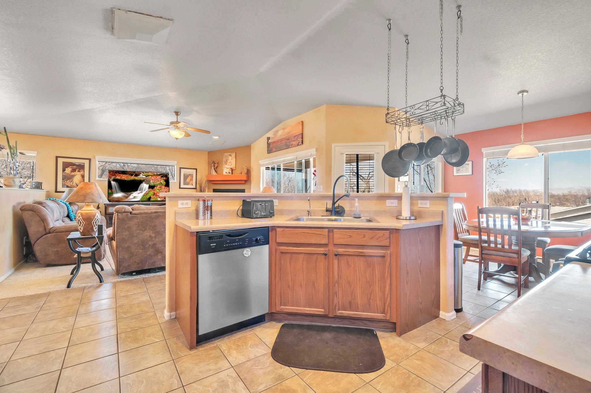2660 Sheene Road Grand Junction, CO 81503 - Photo 11 of 37 Gallery Image 11