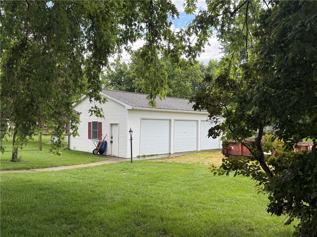 4210 North Rising Road Champaign, IL 61822 - Photo 2 of 2 Gallery Image 2
