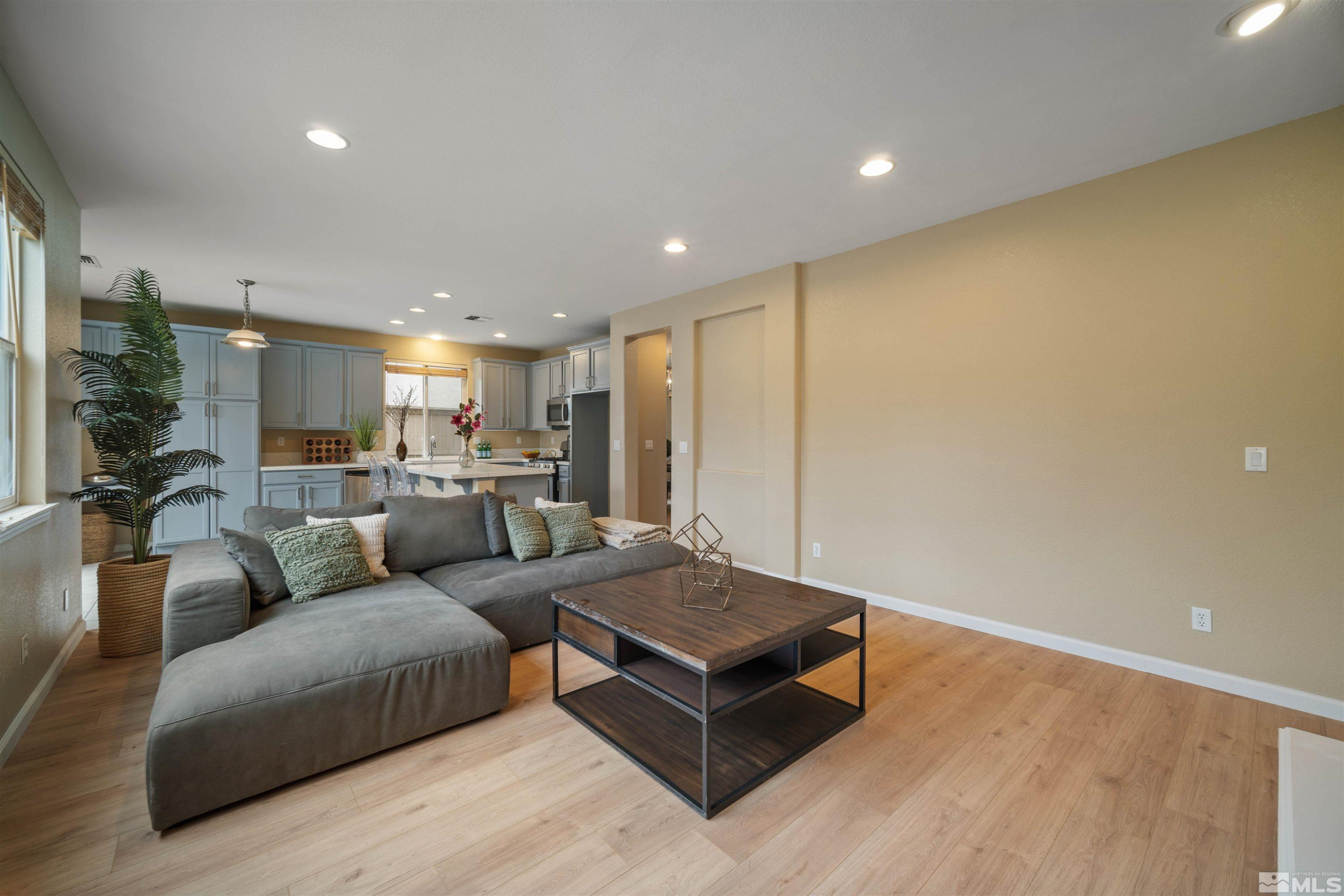 2590 Spring Flower Drive Reno, NV 89521 - Photo 7 of 37 Photo 6