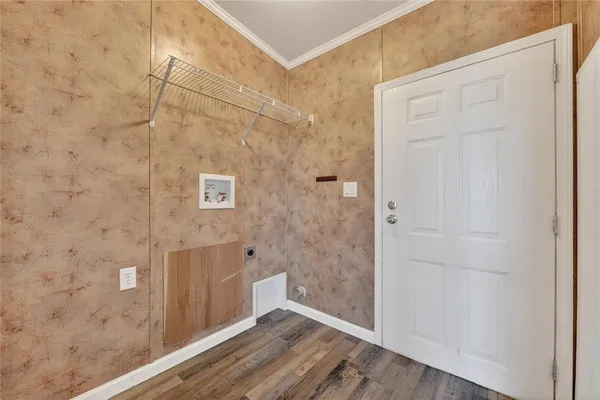 $1,395 | 383 Pleasant View Drive, Bridgeport, TX 76426