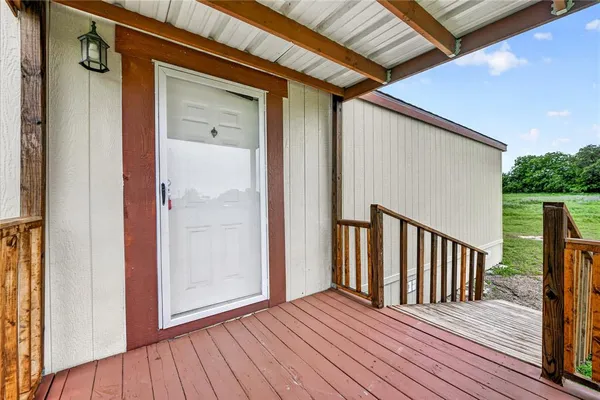 $1,395 | 383 Pleasant View Drive, Bridgeport, TX 76426