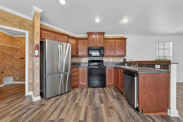 $1,395 | 383 Pleasant View Drive, Bridgeport, TX 76426