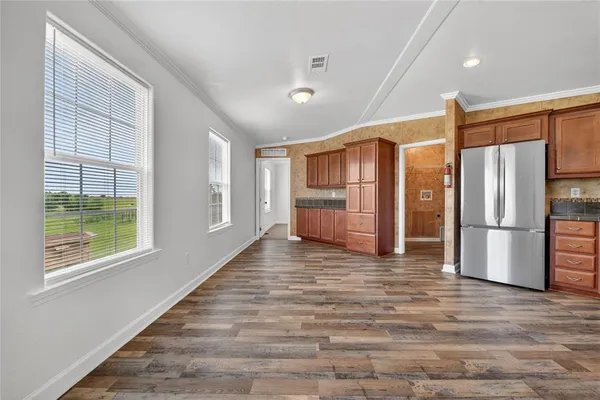 $1,395 | 383 Pleasant View Drive, Bridgeport, TX 76426