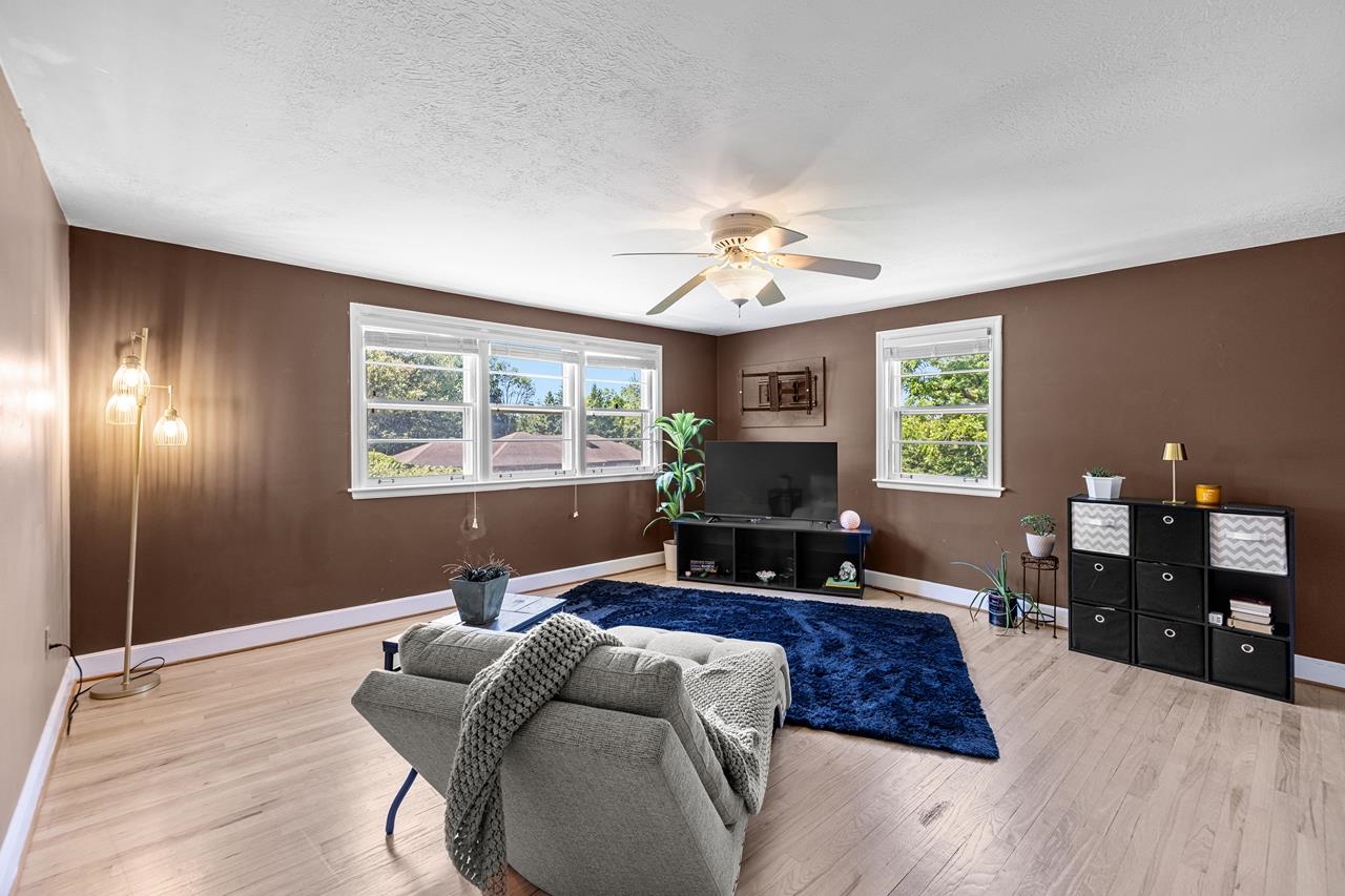 910 North 13th Street Wausau, WI 54403 - Photo 37 of 58