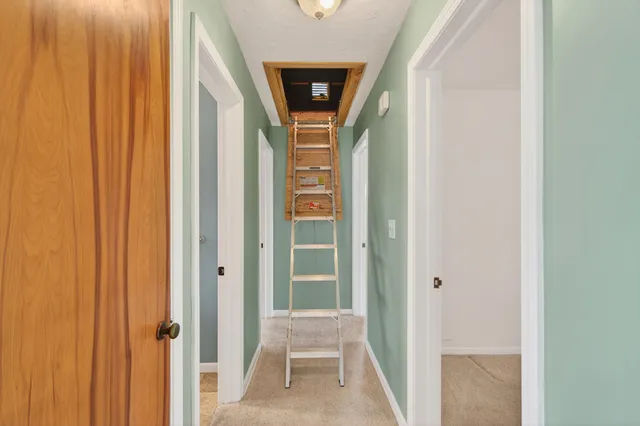 $169,900 | 430 Peacock Walk, Jackson, MI 49202