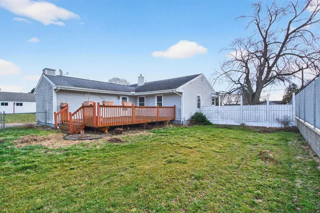 $169,900 | 430 Peacock Walk, Jackson, MI 49202