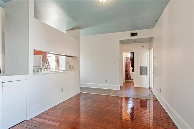$1,300 | 1026 Dumaine Street, Unit 3A, New Orleans, LA 70116