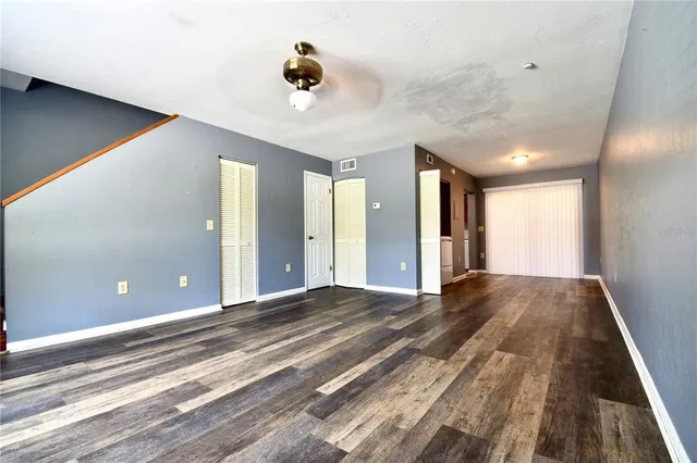 a view of an empty room and window