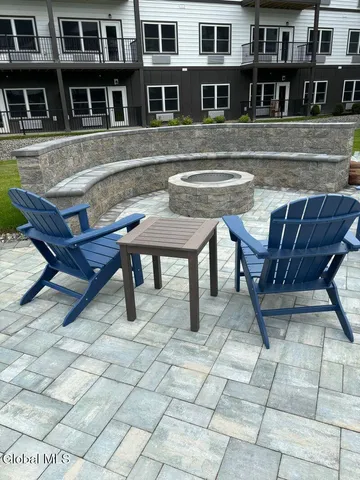 $2,475 | 6051 State Farm Road, Unit 120, Guilderland, NY 12084