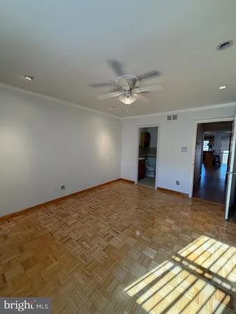 $2,400 | 816 Hendrix Street, Philadelphia, PA 19116