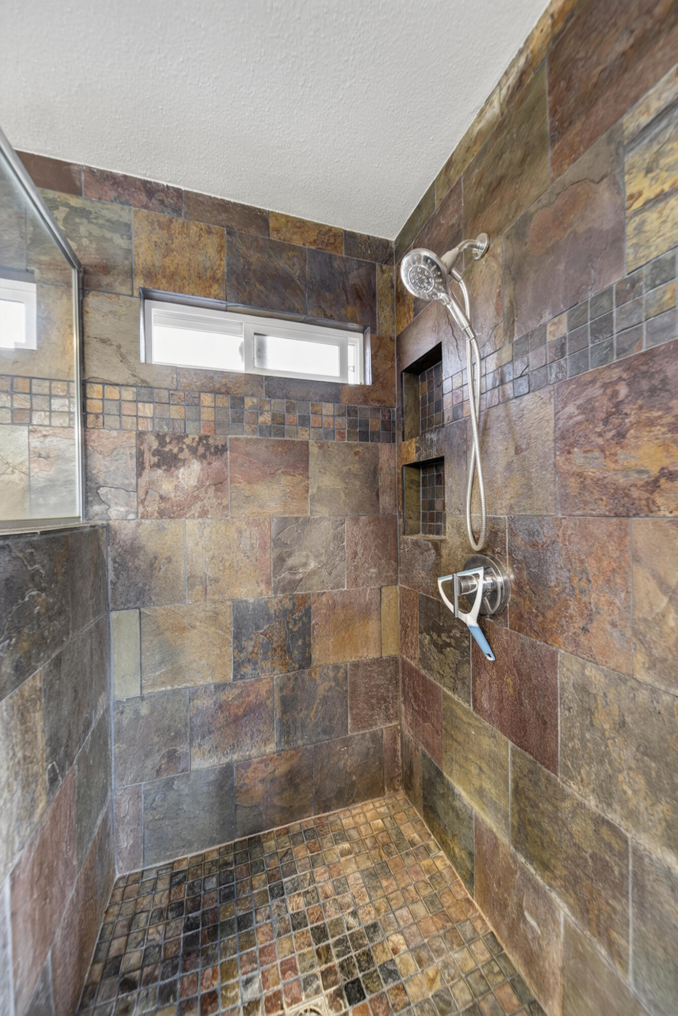 3721 Drybread Road Cottonwood, CA 96022 - Photo 13 of 55 Interior-19