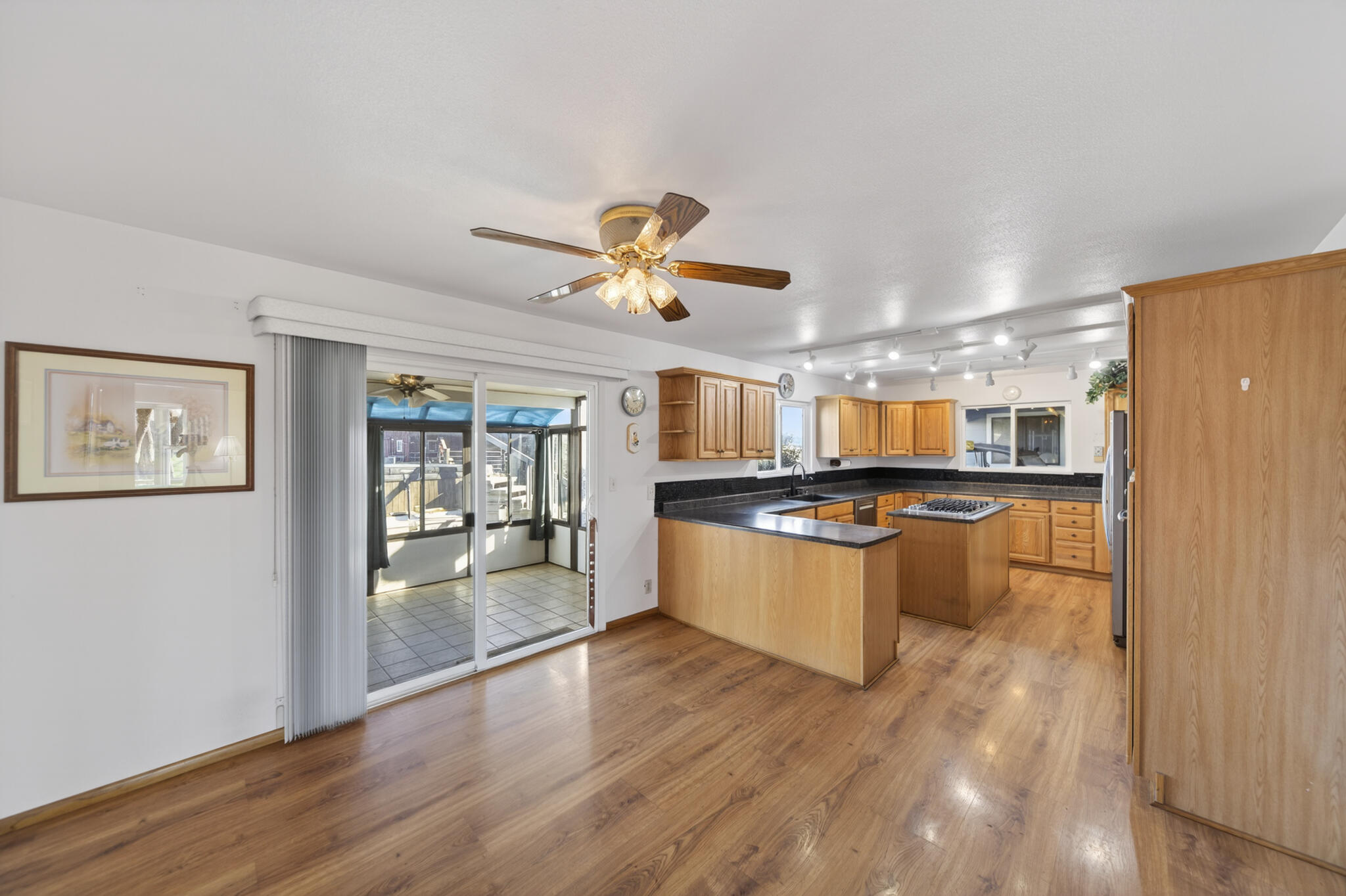 3721 Drybread Road Cottonwood, CA 96022 - Photo 18 of 55 Interior-04