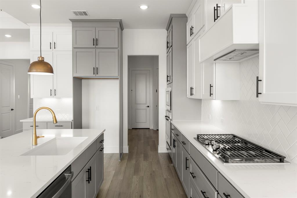 2149 Ten Mile Crk Road Celina, TX 75009 - Photo 14 of 28 14. 2149 Ten Mile - Kitchen (3)