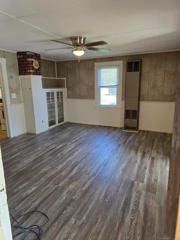 $314,000 | 2 Pawcatuck Avenue, Stonington, CT 06379