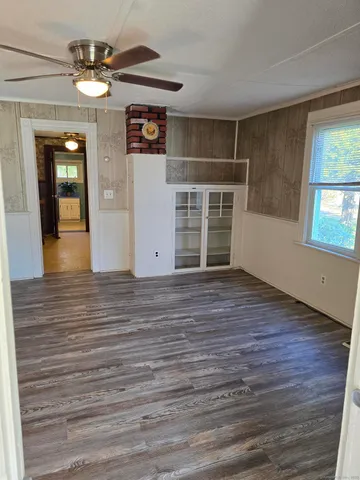 $314,000 | 2 Pawcatuck Avenue, Stonington, CT 06379