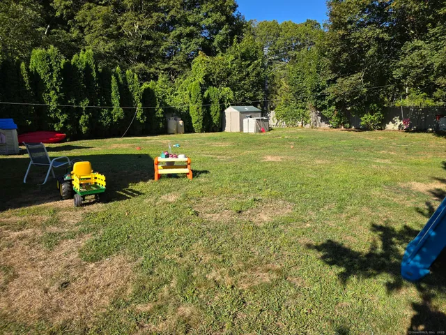 $314,000 | 2 Pawcatuck Avenue, Stonington, CT 06379