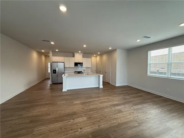 $2,200 | 7253 Mulberry Trace Lane, Flowery Branch, GA 30542