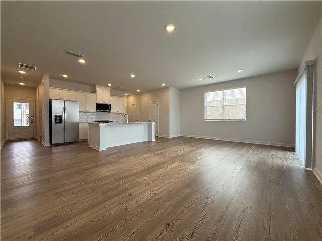 $2,200 | 7253 Mulberry Trace Lane, Flowery Branch, GA 30542