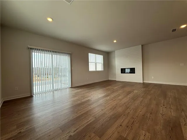 $2,200 | 7253 Mulberry Trace Lane, Flowery Branch, GA 30542