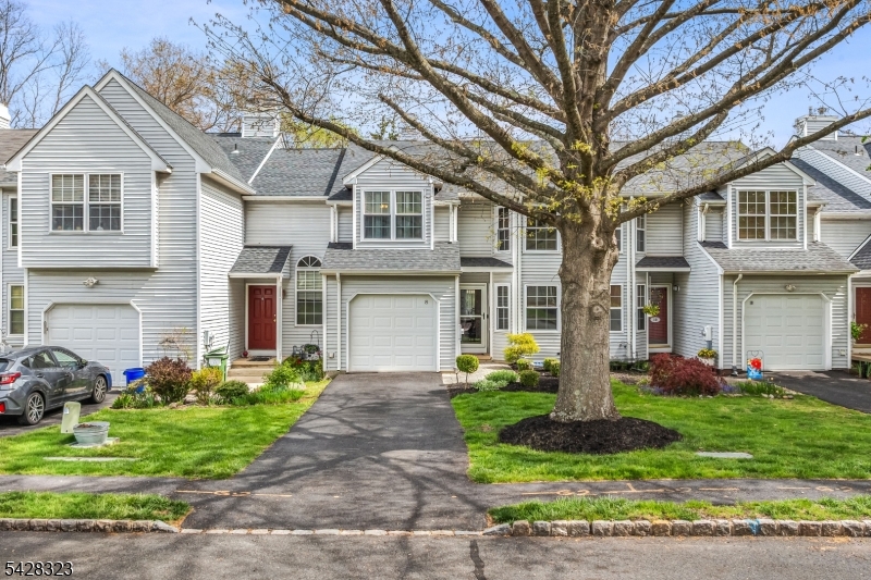 8 Delaware Lane Somerville, NJ 08876 - Photo 2 of 40