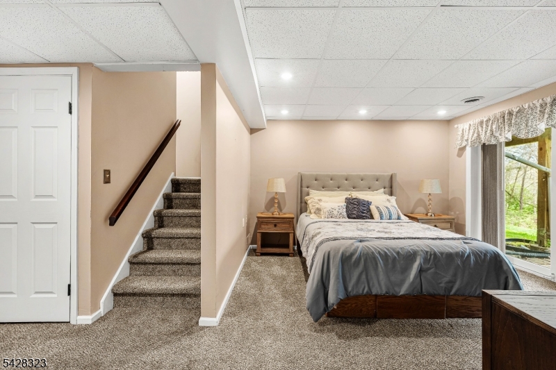 8 Delaware Lane Somerville, NJ 08876 - Photo 31 of 40