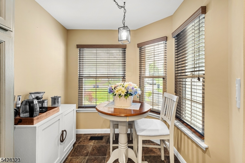 8 Delaware Lane Somerville, NJ 08876 - Photo 7 of 40
