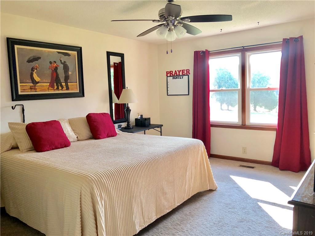 105 White Farm Road Dallas, NC 28034 - Photo 16 of 33 Gallery Image 16
