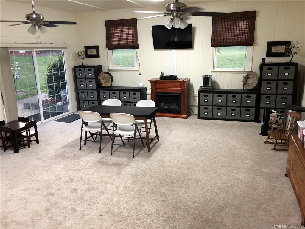 105 White Farm Road Dallas, NC 28034 - Photo 6 of 33 Gallery Image 6