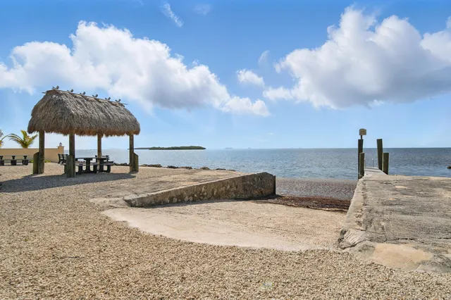 $3,800 | 95401 Overseas Highway, Key Largo, FL 33037