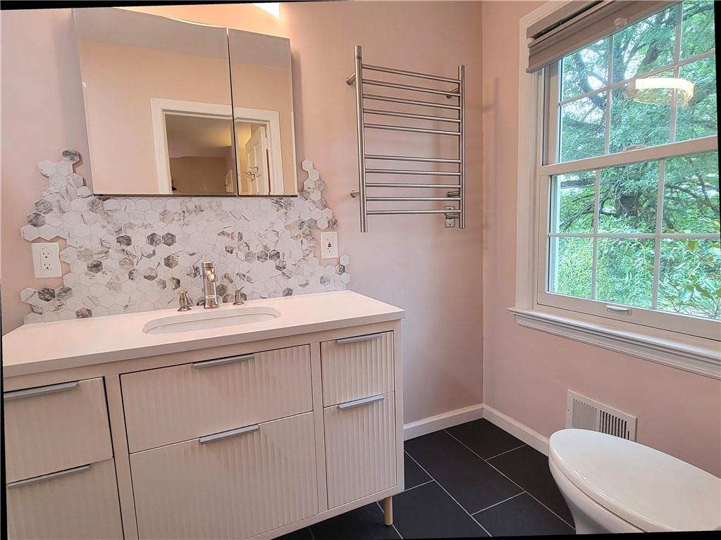 1536 Cochran Road Pittsburgh, PA 15243 - Photo 25 of 50 Gallery Image 25