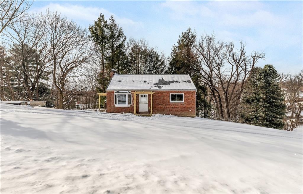 2427 Nicholson Road Sewickley, PA 15143 - Photo 4 of 25 Gallery Image 4