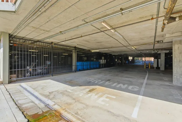 $825,000 | 2425 South Norfolk Street, Unit 102, San Mateo, CA 94403