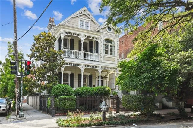 $1,850,000 | 639 Esplanade Avenue, New Orleans, LA 70116