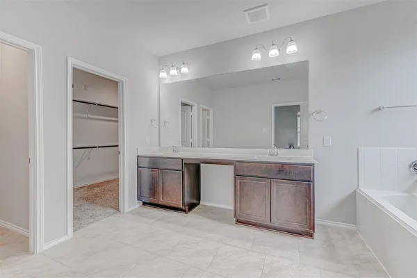 $2,750 | 24311 North Newcastle Bay Trail, Spring, TX 77389