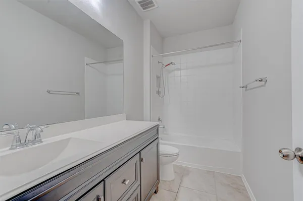 $2,750 | 24311 North Newcastle Bay Trail, Spring, TX 77389