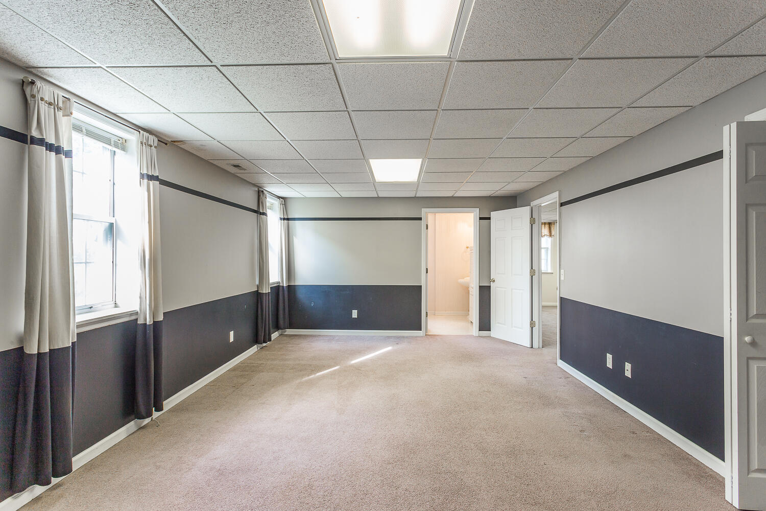 4011 Brock Road Chattanooga, TN 37421 - Photo 33 of 38 basement room with bath
