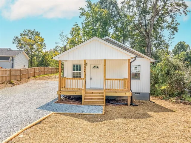 $230,000 | 4996 Darr Road, Trinity, NC 27370