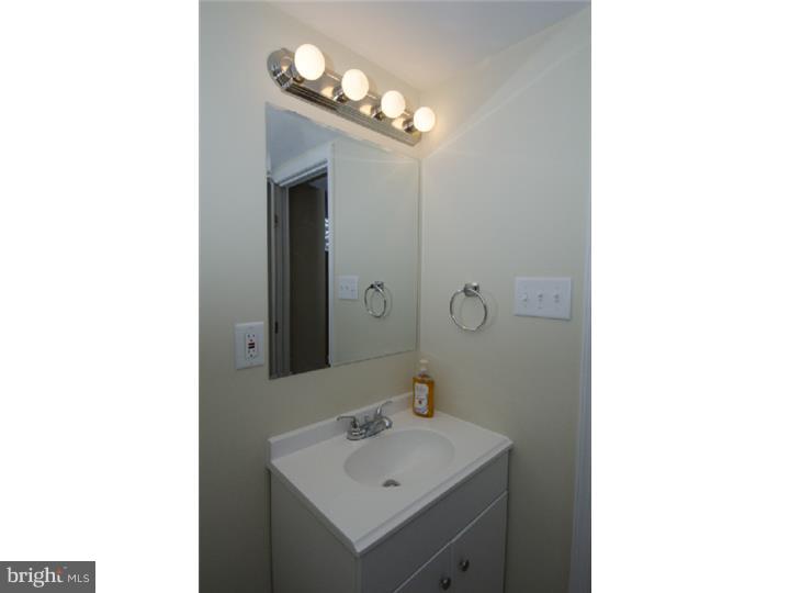 1840 Farrington Road Philadelphia, PA 19151 - Photo 17 of 24 Gallery Image 17