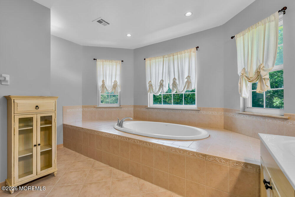 10 Meadow Run Court Jackson, NJ 08527 - Photo 33 of 84 064_dsc07398_879