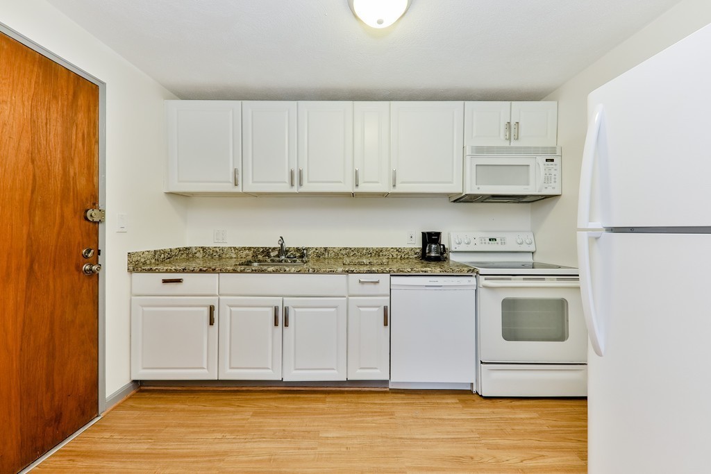 505 Washington Avenue, Unit 31 Chelsea, MA 02150 - Photo 2 of 16