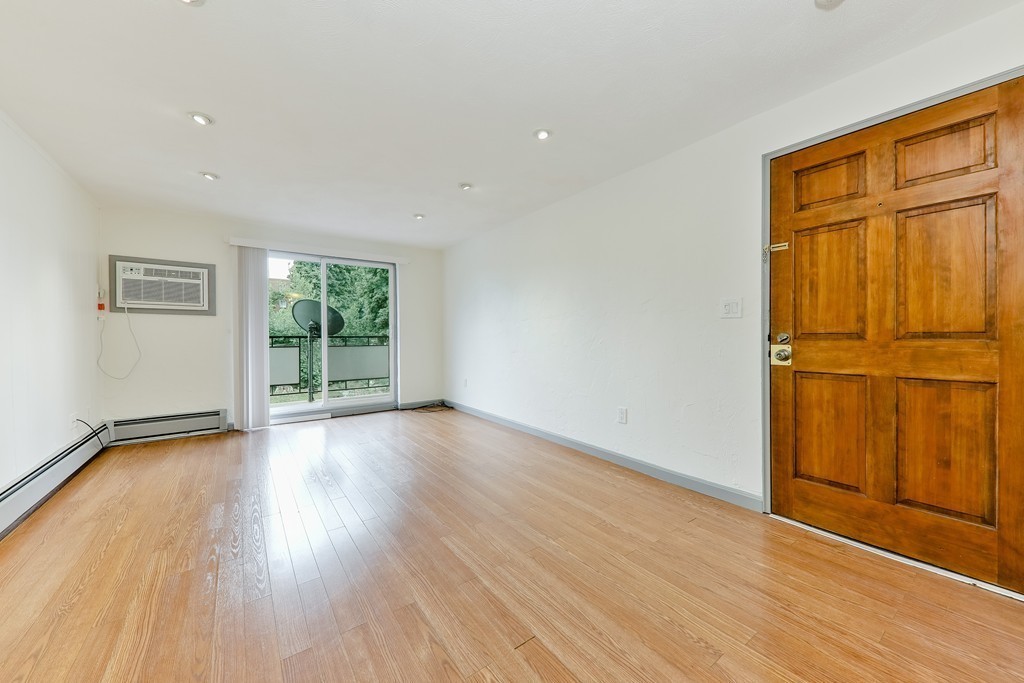 505 Washington Avenue, Unit 31 Chelsea, MA 02150 - Photo 4 of 16