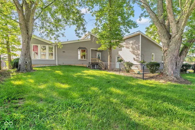 $699,900 | 1349 Gull Court, Cicero, IN 46034