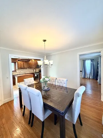 $349,900 | 5 Fenimore Boulevard, Springfield, MA 01108