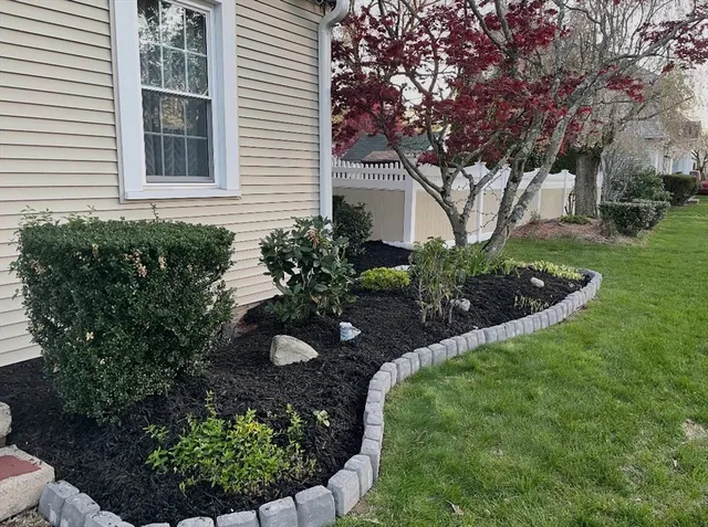 $349,900 | 5 Fenimore Boulevard, Springfield, MA 01108