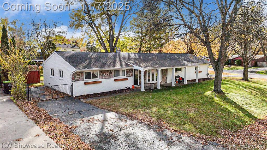 23948 Glen Ridge Court Novi, MI 48375 - Photo 32 of 35