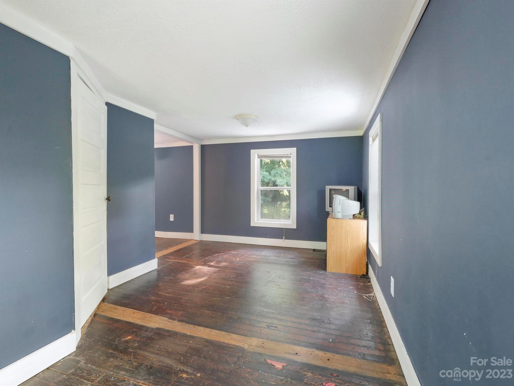 1850 Nc Highway Tryon, NC 28782 - Photo 22 of 35 Gallery Image 22